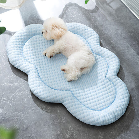 Cloud-Shaped Cooling Pet Mat for Small to Medium Dogs